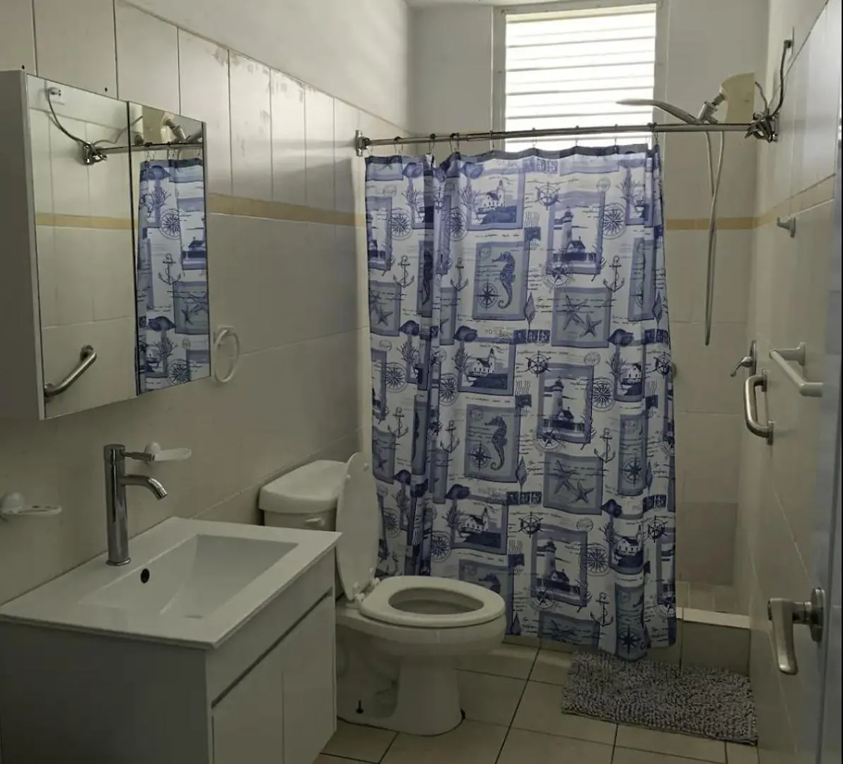 Pelican Dock Apartments Aguada