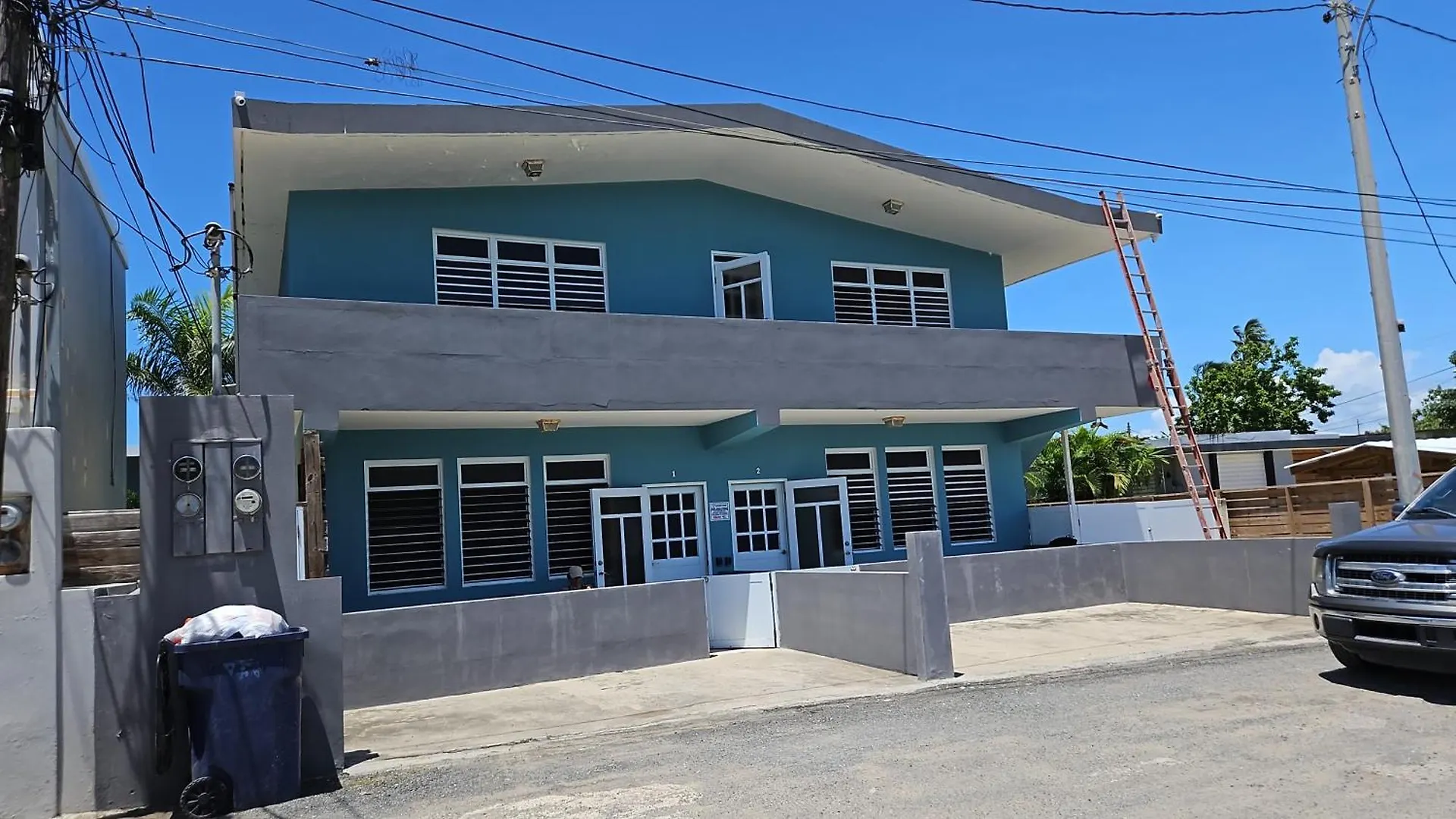 Pelican Dock Apartments Aguada
