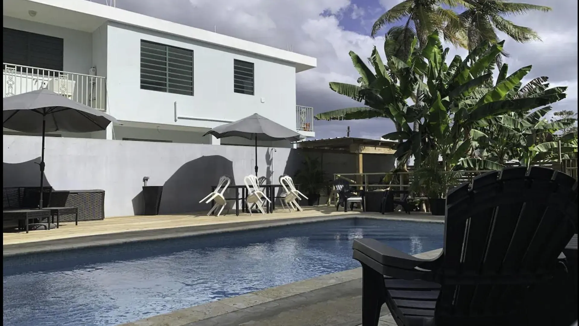 Pelican Dock Apartments Aguada